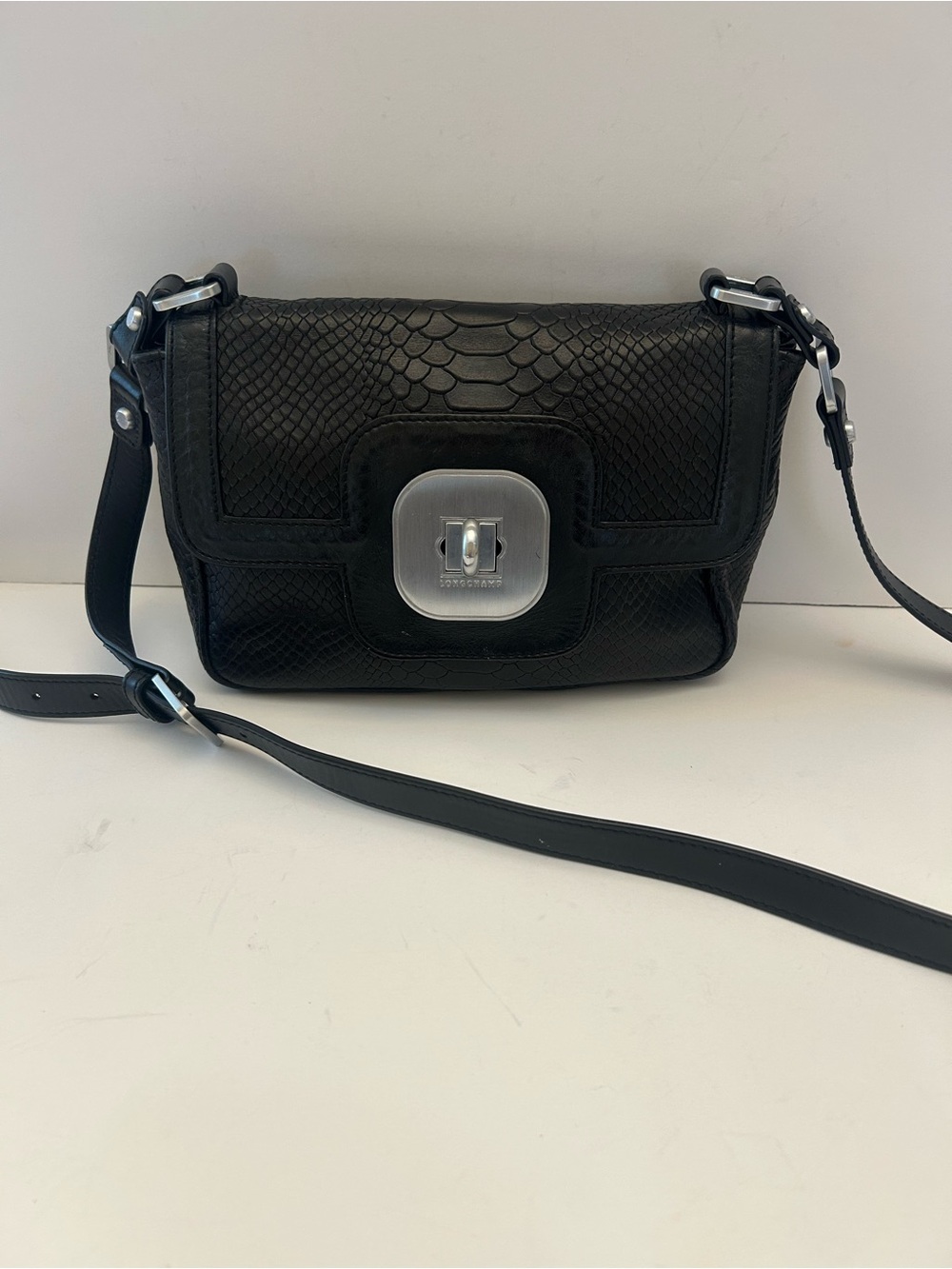 Longchamp Black Textured Crossbody with Silver-Tone Clasp